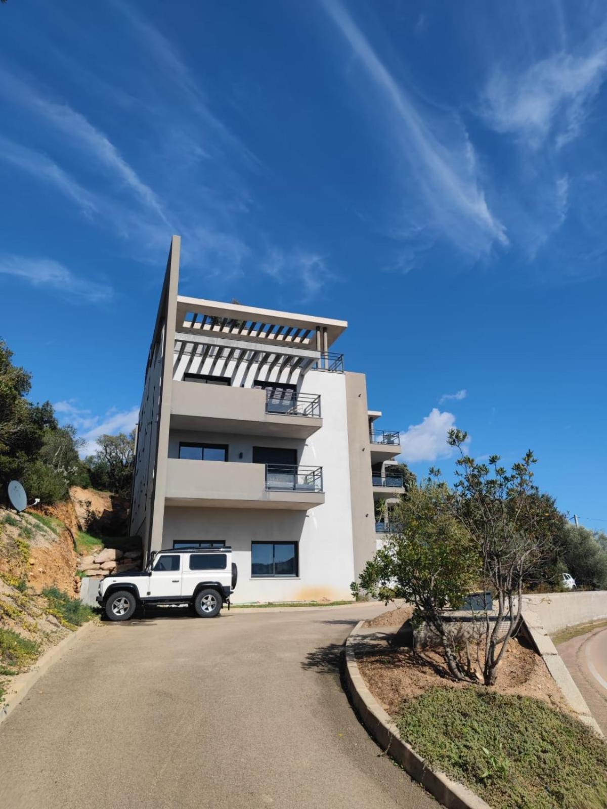 Bel Appartement Spacieux A Porto-Vecchio, 10Min A Pieds Du Centre Ville Екстериор снимка